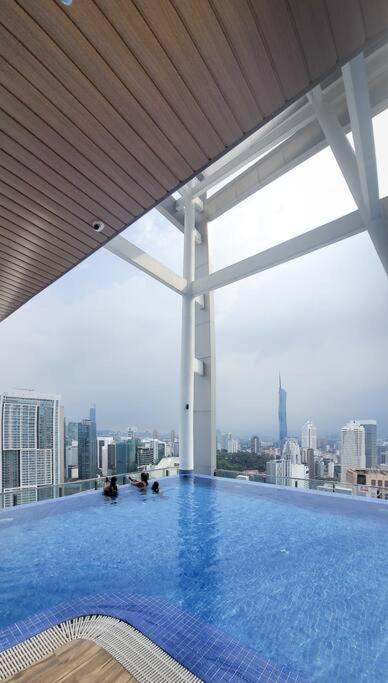 Col 915b Balcony Infinity Pool Klcc View Pangsapuri